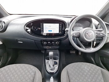 Used Toyota Aygo X 2023 for sale - 78327001: Photo