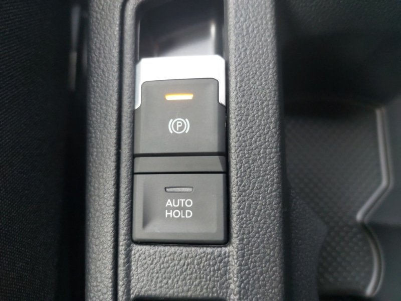 Used Volkswagen T-Roc 2025 for sale - 76880032: Photo 19