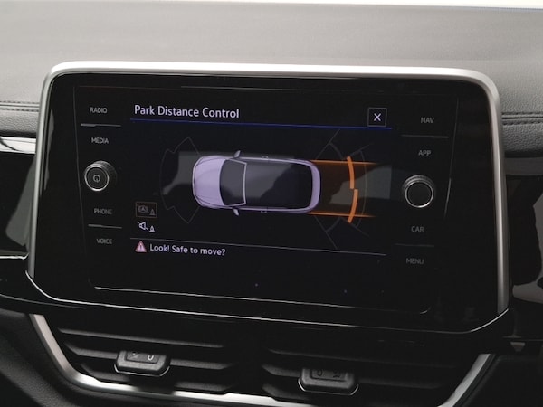 Used Volkswagen T-Roc 2024 for sale - 75684376: Photo 11