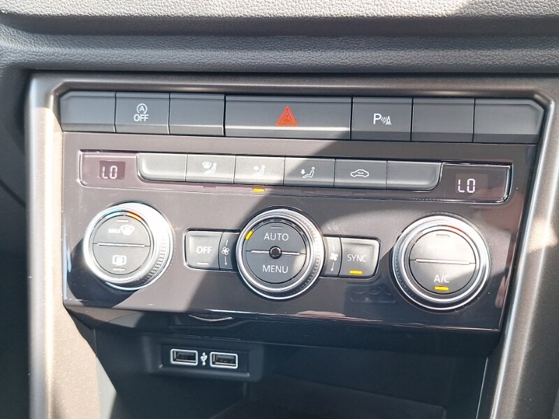 Used Volkswagen T-Roc 2018 for sale - 77183968: Photo 11