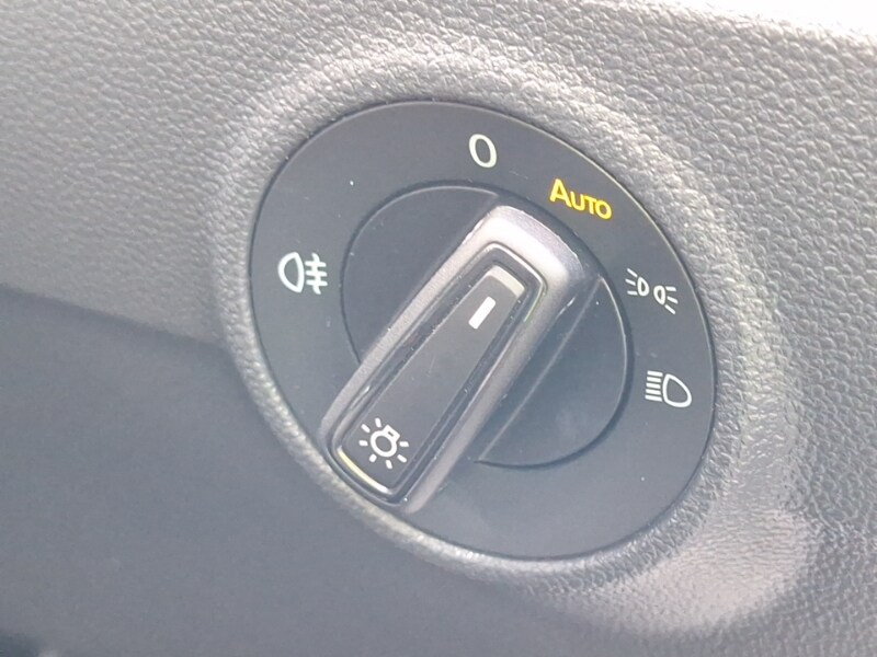 Used Volkswagen T-Roc 2023 for sale - 78151388: Photo 14