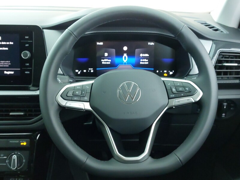 Used Volkswagen T-Cross 2025 for sale - 78113545: Photo 11