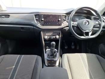 Used Volkswagen T-Roc 2018 for sale - 74744561: Photo