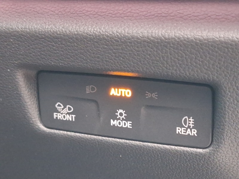 Used Volkswagen Passat 2025 for sale - 76493224: Photo 14