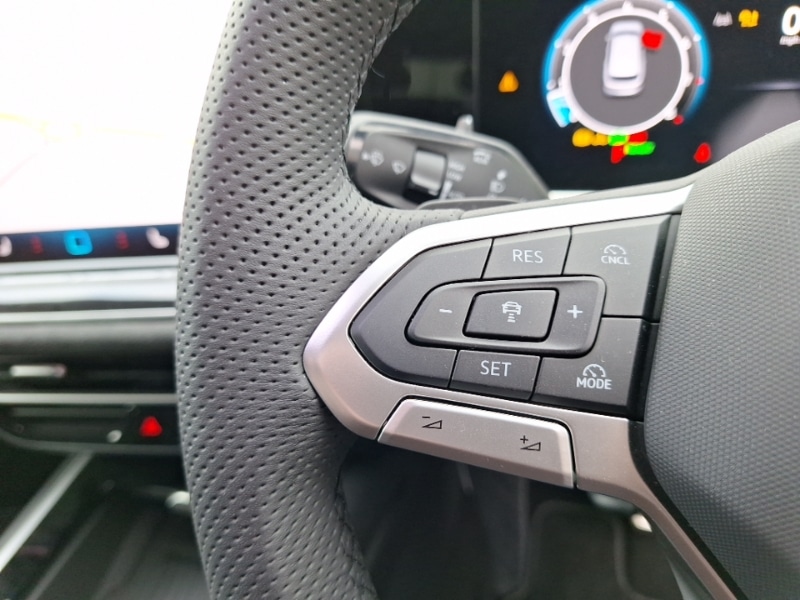 Used Volkswagen Passat 2025 for sale - 76493224: Photo 15