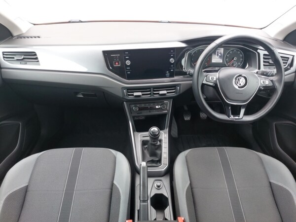 Used Volkswagen Polo 2019 for sale - 75424543: Photo 2