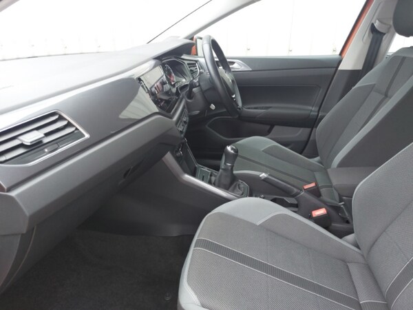 Used Volkswagen Polo 2019 for sale - 75424543: Photo 5