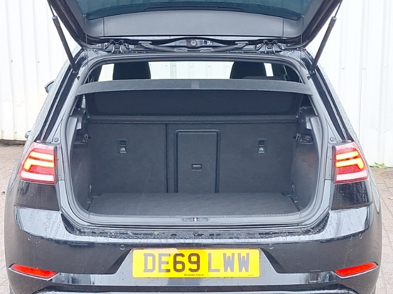 Used Volkswagen Golf 2019 for sale - 76478659: Photo 8