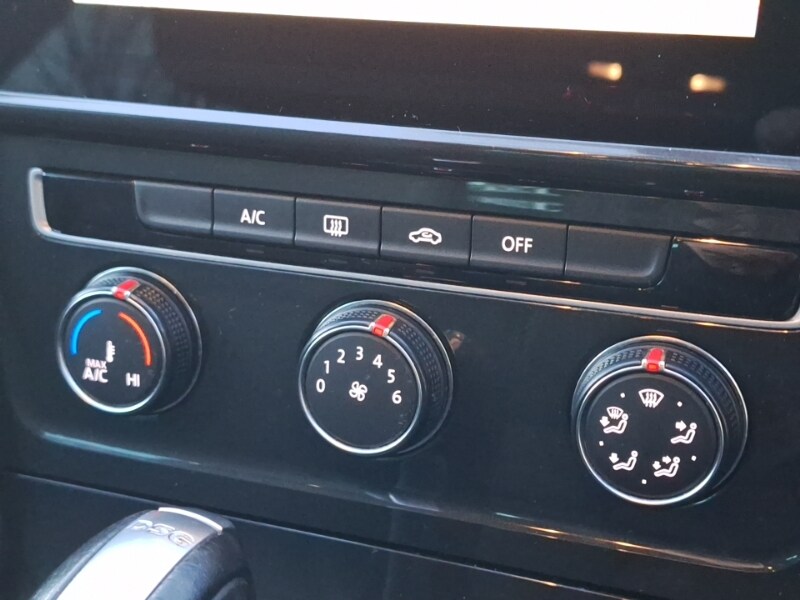 Used Volkswagen Golf 2019 for sale - 77569229: Photo 17