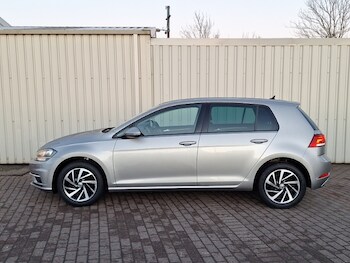 Used Volkswagen Golf 2019 for sale - 77569229: Photo