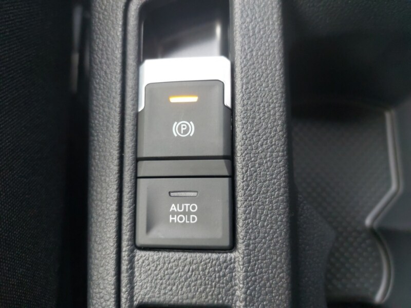 Used Volkswagen T-Roc 2025 for sale - 76947320: Photo 19