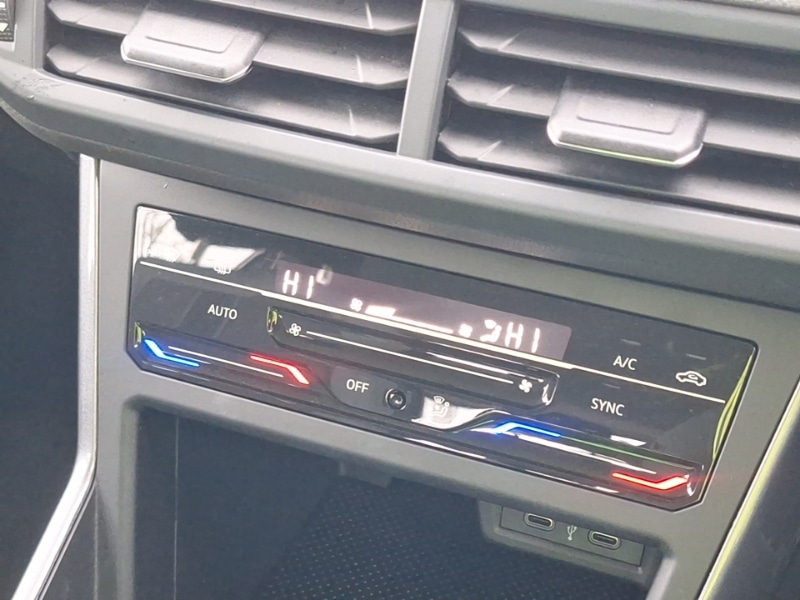 Used Volkswagen Polo 2023 for sale - 77982215: Photo 18