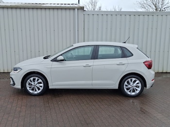 Used Volkswagen Polo 2023 for sale - 77982215: Photo