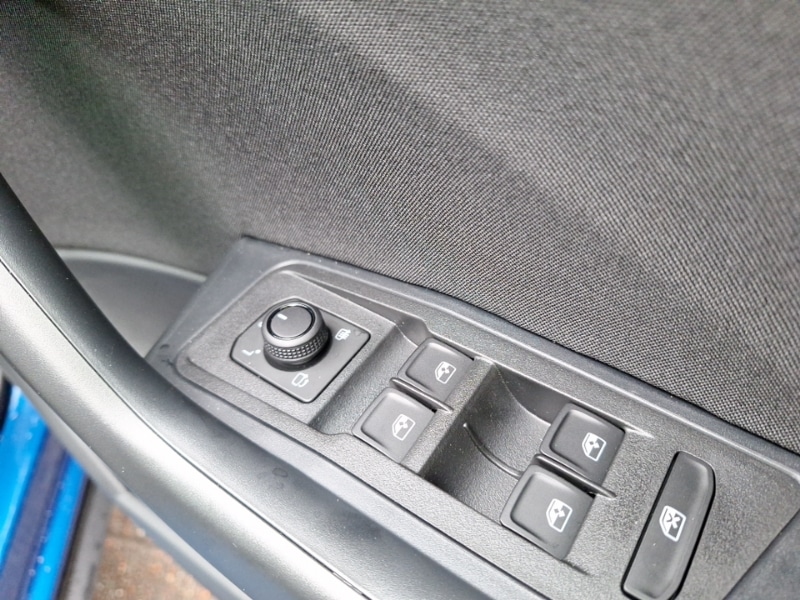 Used Volkswagen T-Roc 2025 for sale - 76816243: Photo 13