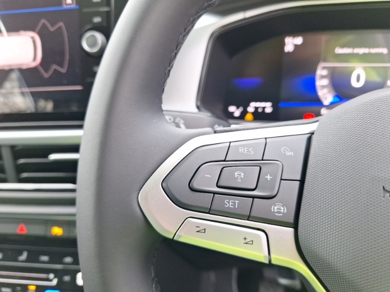 Used Volkswagen T-Roc 2025 for sale - 76816243: Photo 15