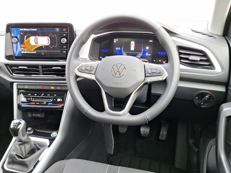 Used Volkswagen T-Roc 2025 for sale - 76816243: Photo 7