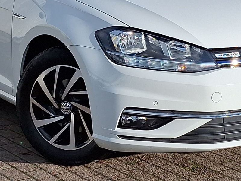 Used Volkswagen Golf 2019 for sale - 76533416: Photo 9