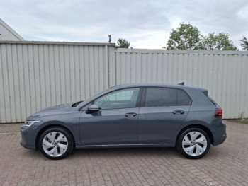 Used Volkswagen Golf 2024 for sale - 75251778: Photo