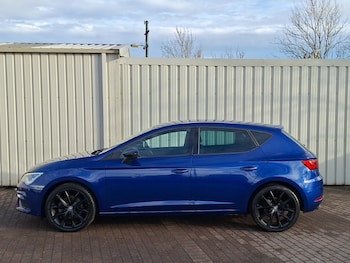 Used SEAT Leon 2019 for sale - 77352533: Photo
