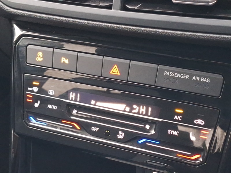 Used Volkswagen T-Cross 2023 for sale - 76707914: Photo 18