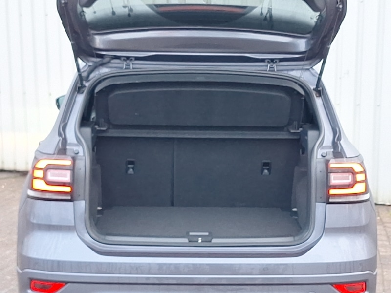 Used Volkswagen T-Cross 2023 for sale - 76707914: Photo 8