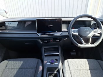 Used Volkswagen Touran 2025 for sale - 78498411: Photo