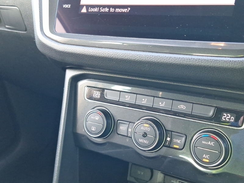 Used Volkswagen Tiguan 2019 for sale - 76897681: Photo 18