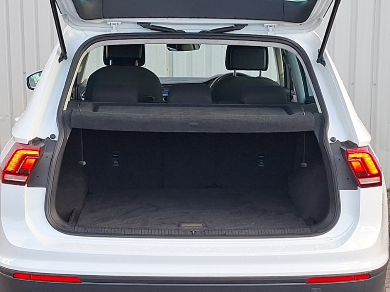 Used Volkswagen Tiguan 2019 for sale - 76897681: Photo 8