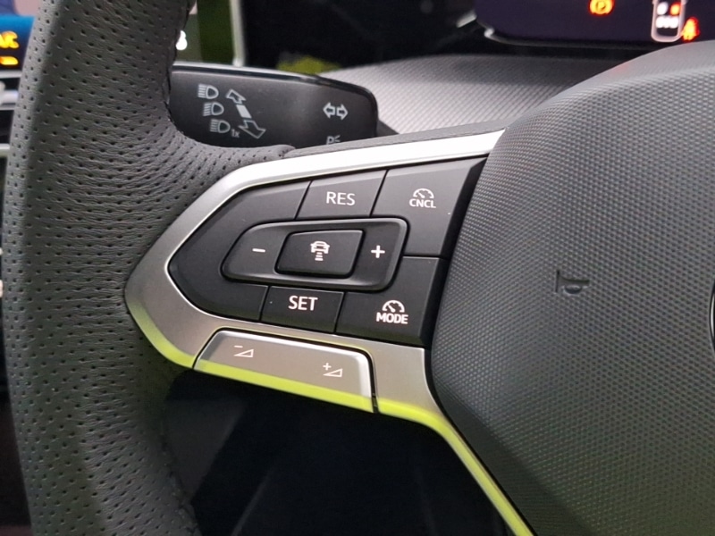 Used Volkswagen Golf 2025 for sale - 77123142: Photo 14