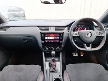 Used Skoda Octavia 2020 for sale - 77947857: Photo