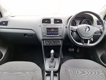 Used Volkswagen Polo 2017 for sale - 78916496: Photo