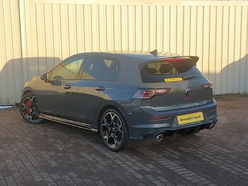 Used Volkswagen Golf 2025 for sale - 76911705: Photo