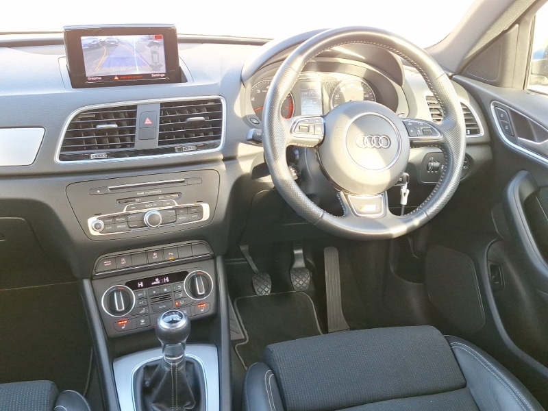 Used Audi Q3 2018 for sale - 76628751: Photo 10