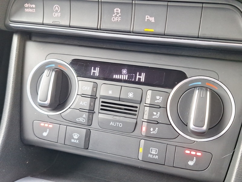 Used Audi Q3 2018 for sale - 76628751: Photo 17