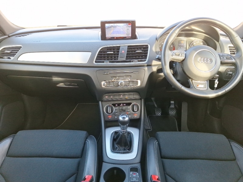 Used Audi Q3 2018 for sale - 76628751: Photo 2