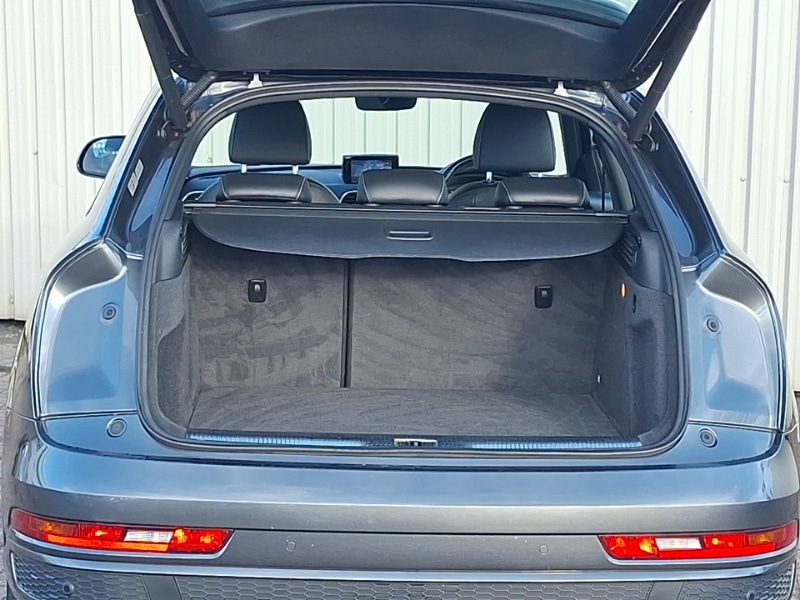 Used Audi Q3 2018 for sale - 76628751: Photo 8