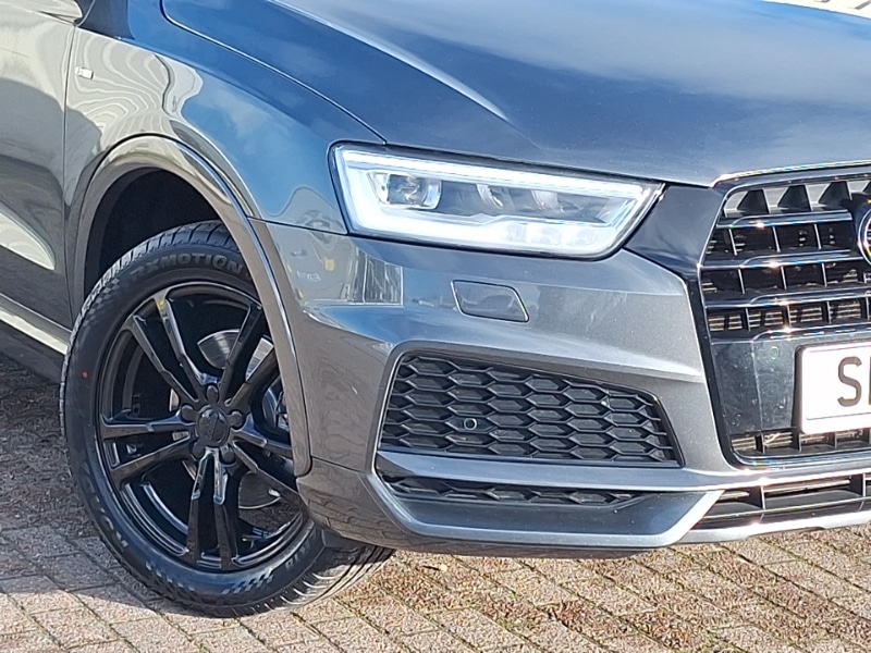 Used Audi Q3 2018 for sale - 76628751: Photo 9