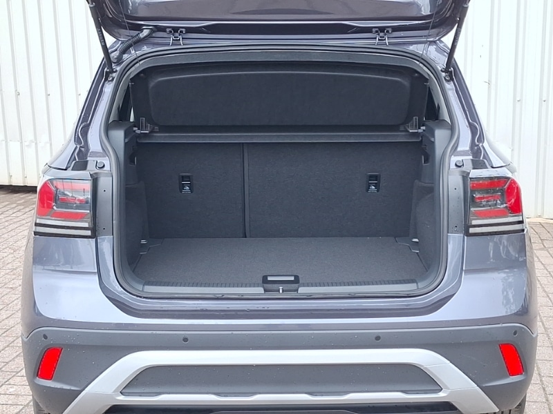 Used Volkswagen T-Cross 2025 for sale - 76880041: Photo 8