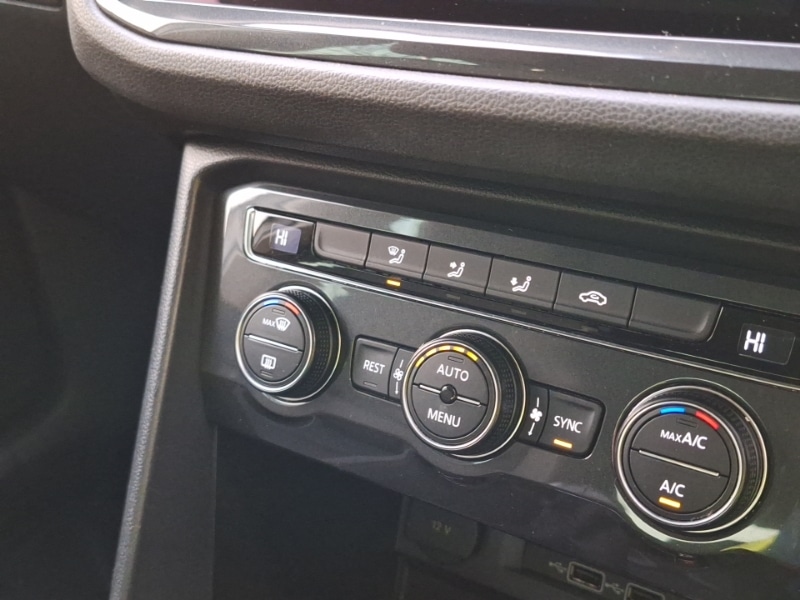 Used Volkswagen Tiguan 2019 for sale - 77343161: Photo 19