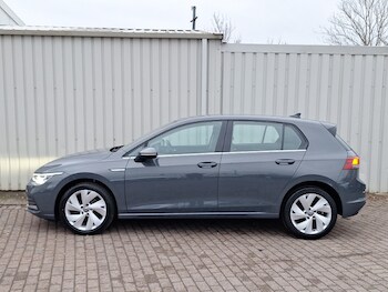 Used Volkswagen Golf 2022 for sale - 77314350: Photo