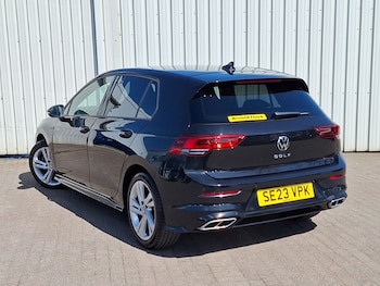 Used Volkswagen Golf 2023 for sale - 78342607: Photo