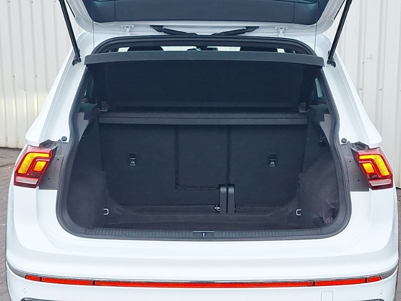 Used Volkswagen Tiguan 2023 for sale - 77141710: Photo 8