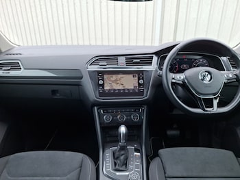 Used Volkswagen Tiguan 2018 for sale - 78243480: Photo