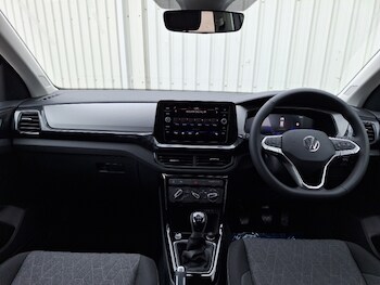 Used Volkswagen T-Cross 2025 for sale - 77651869: Photo