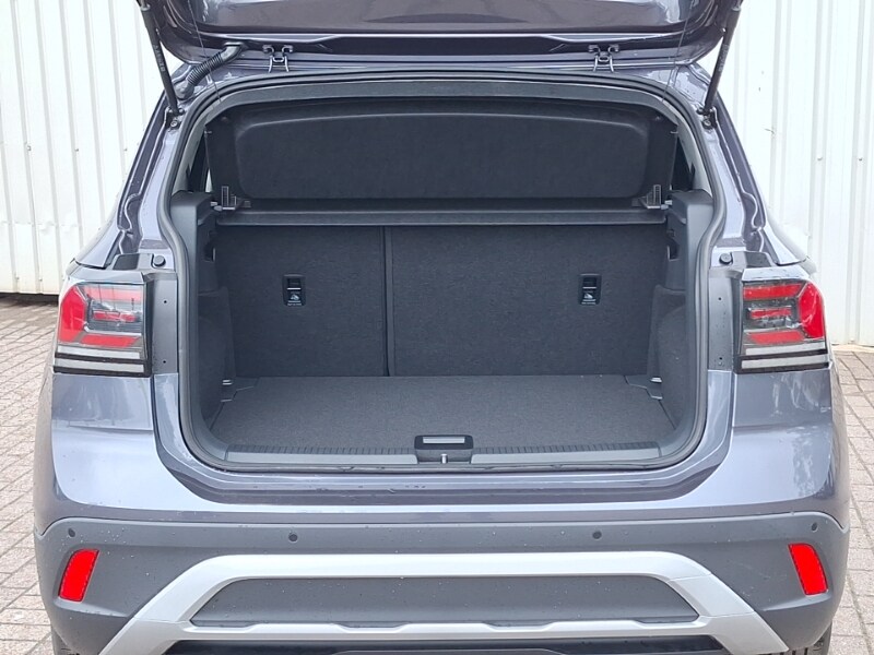 Used Volkswagen T-Cross 2025 for sale - 77651869: Photo 8