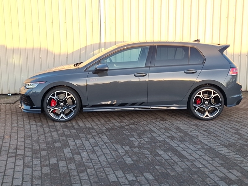 Used Volkswagen Golf 2025 for sale - 76911792: Photo 4