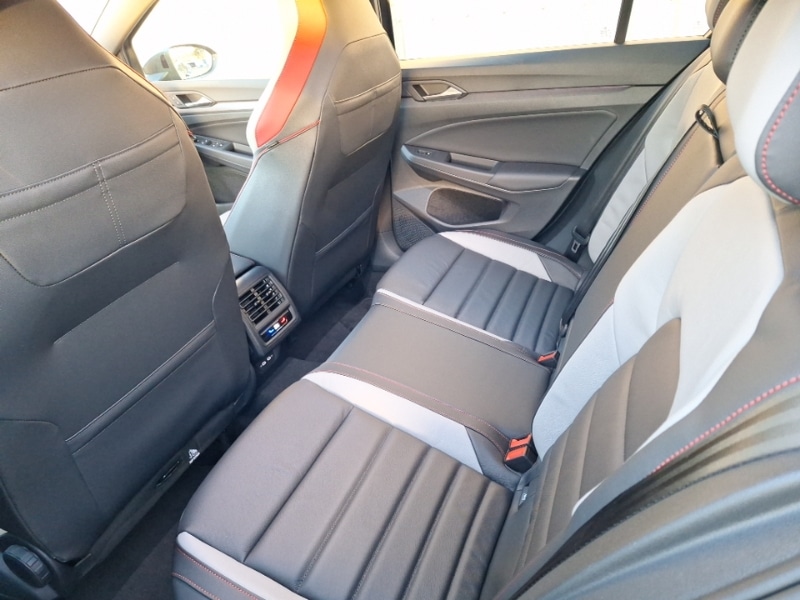 Used Volkswagen Golf 2025 for sale - 76911792: Photo 6