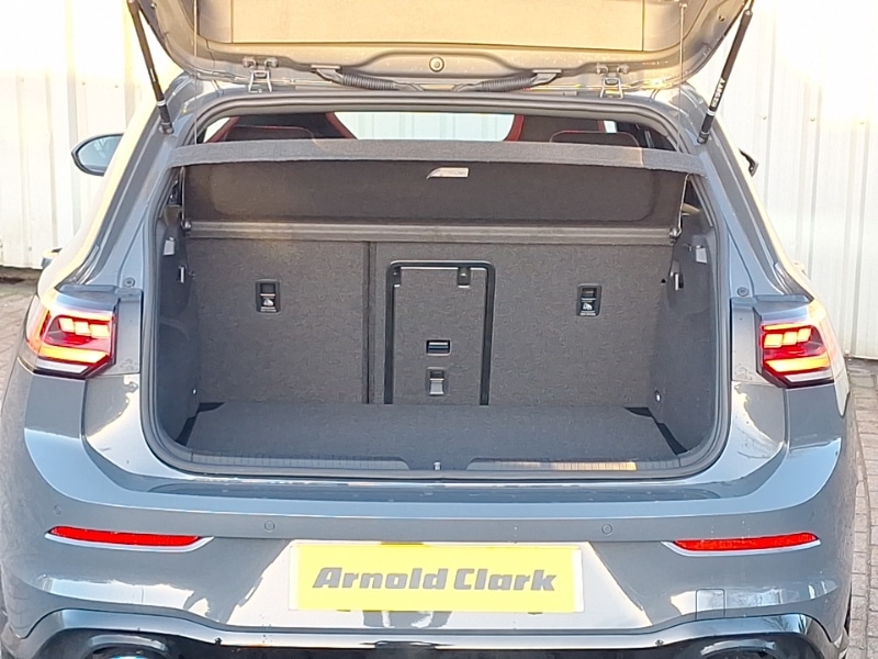 Used Volkswagen Golf 2025 for sale - 76911792: Photo 8