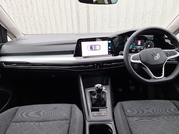 Used Volkswagen Golf 2023 for sale - 76129796: Photo