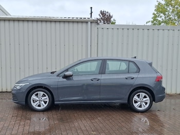 Used Volkswagen Golf 2023 for sale - 76129796: Photo